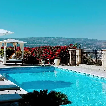 Private Sea Views Outdoor Bar Heated Pool * Peristerona (Paphos)